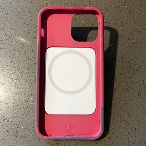 iPhone 12 Pro case with Popsocket included!